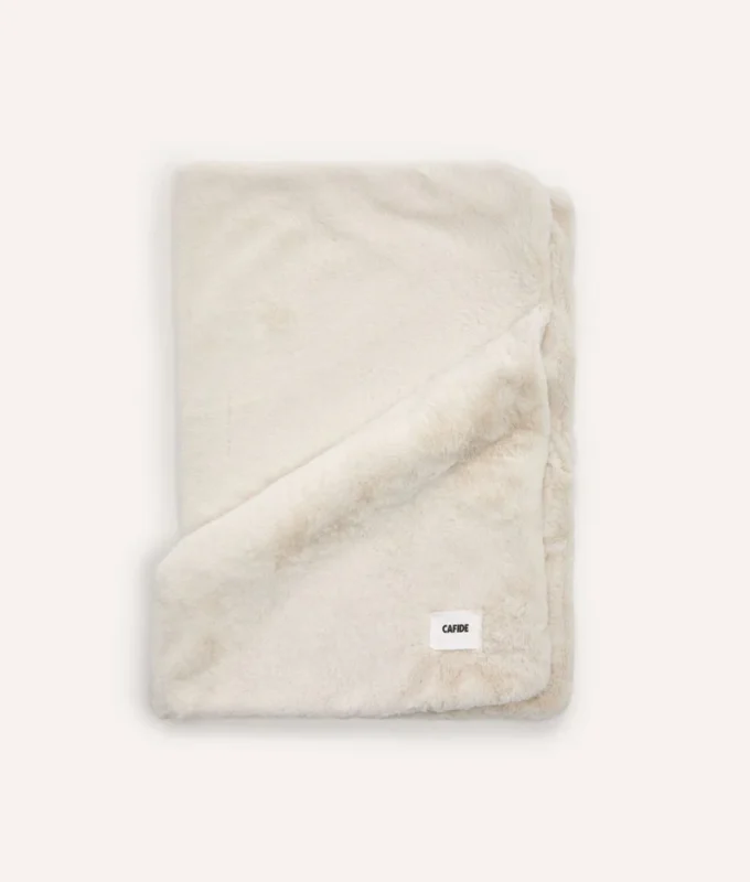 manta perro efecto pelo beige claro, toia1